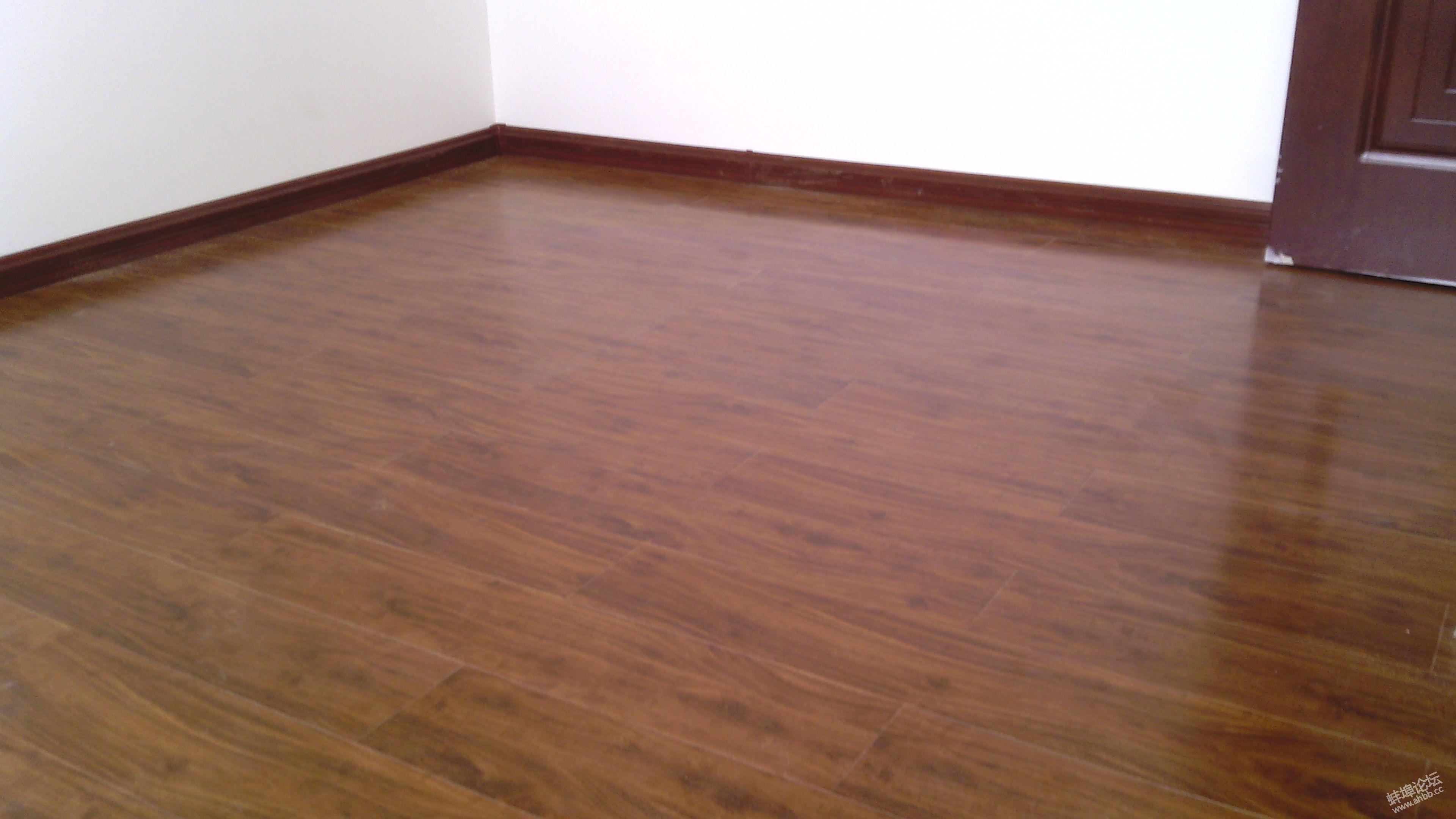  木地板的清洁与保养维护